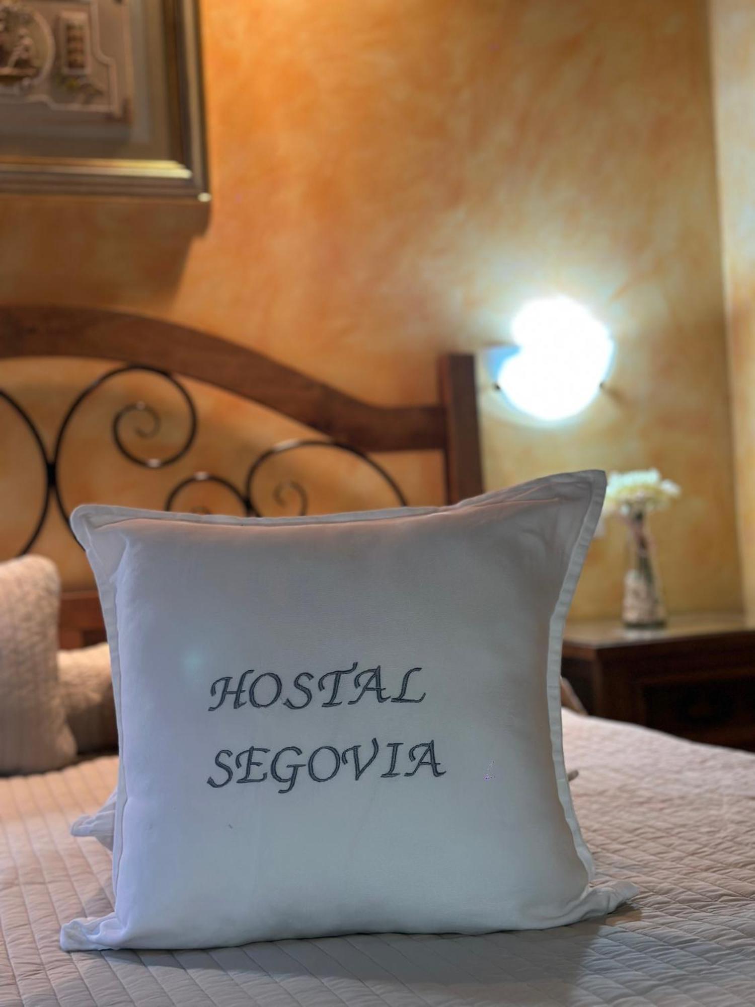 Hostal Segovia Adults Only Екстериор снимка