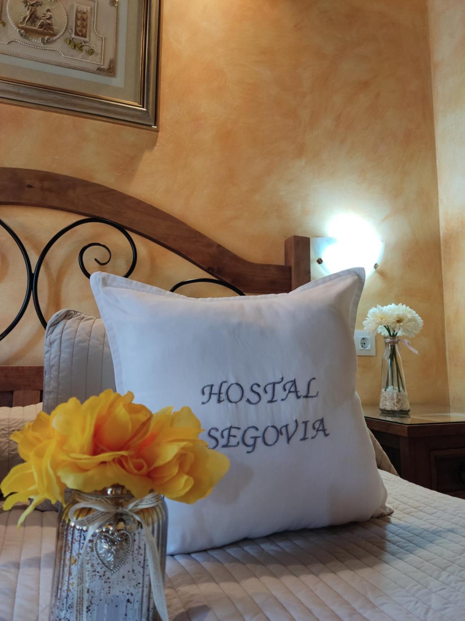 Hostal Segovia Adults Only Стая снимка