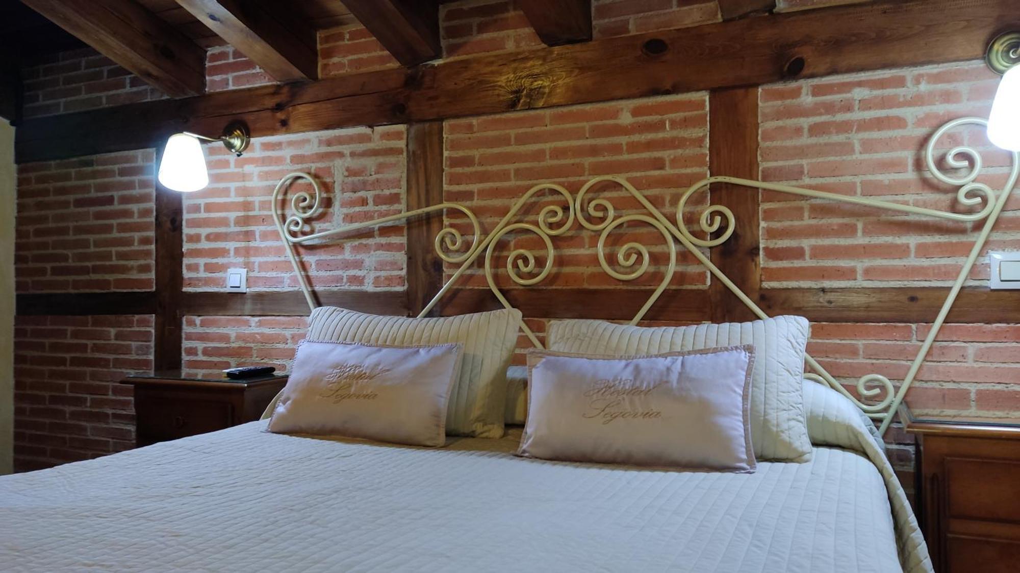Hostal Segovia Adults Only Стая снимка