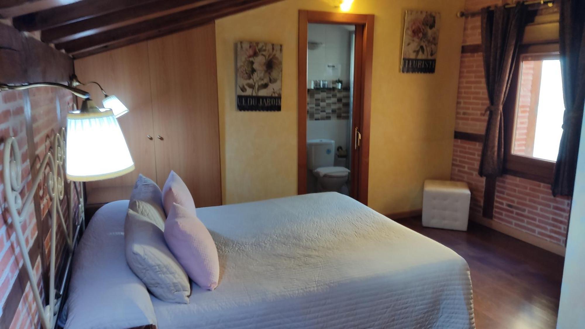 Hostal Segovia Adults Only Стая снимка
