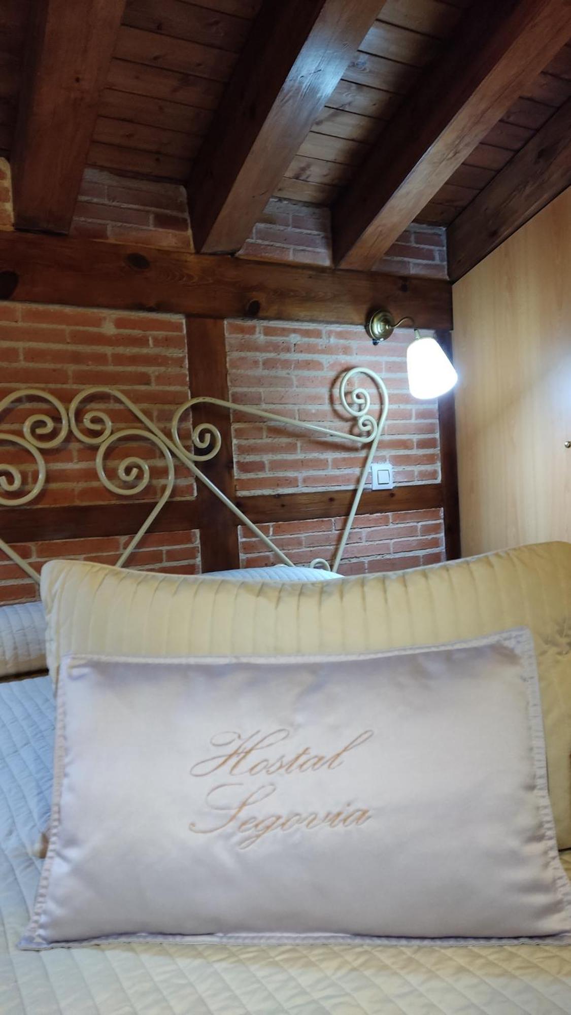 Hostal Segovia Adults Only Стая снимка