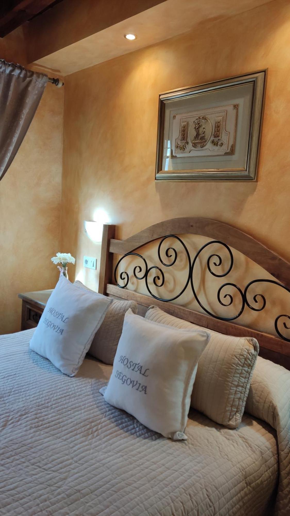 Hostal Segovia Adults Only Стая снимка